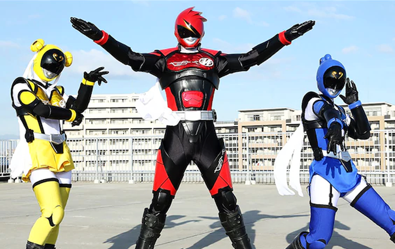 2012-Hikonin-Sentai-Akibaranger-1