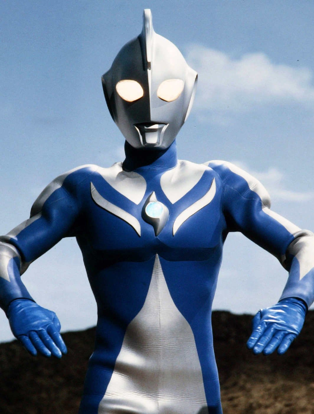 ultraman-cosmos-2001